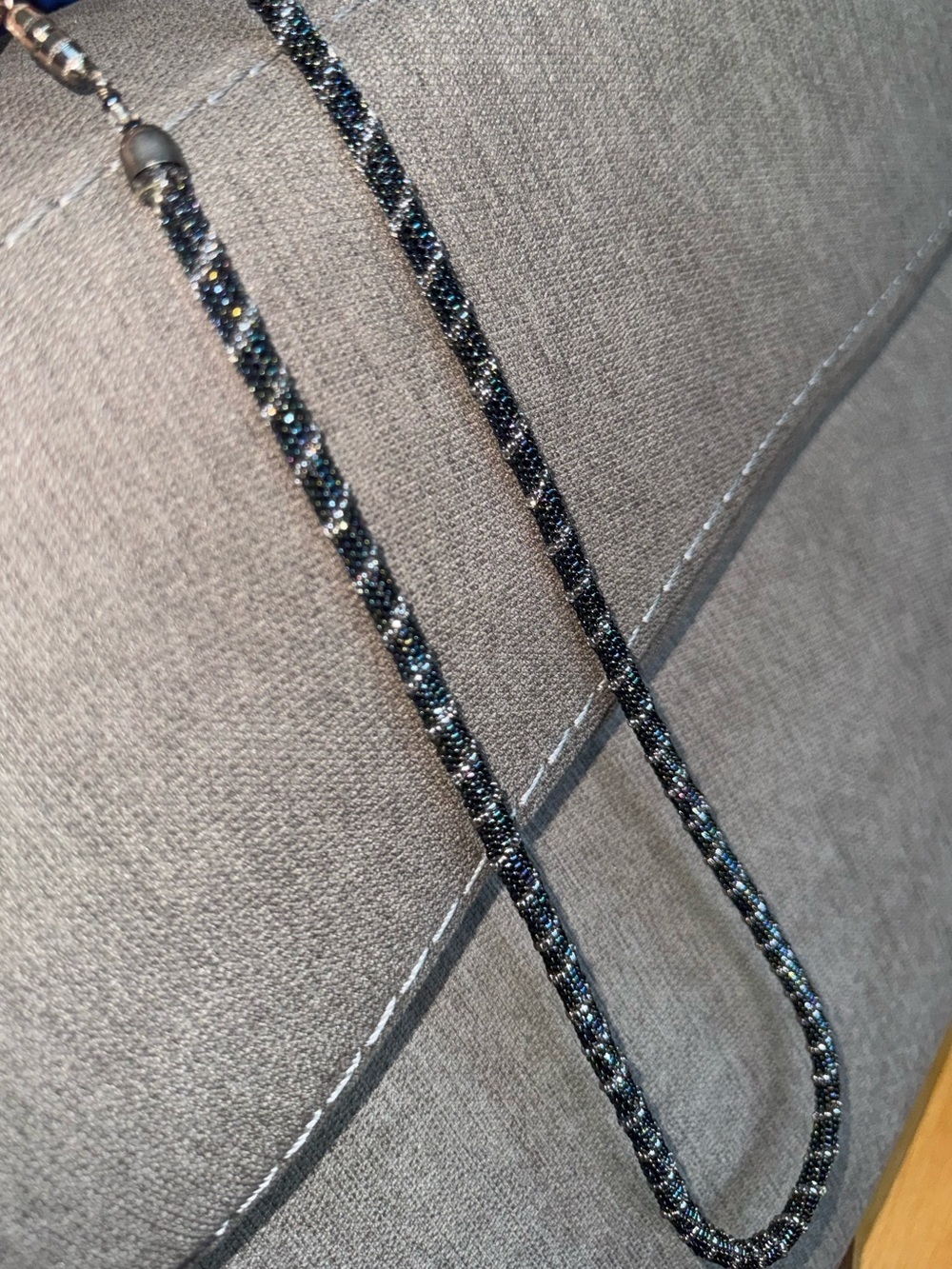 Beaded rope necklace - Picture 11 of 11